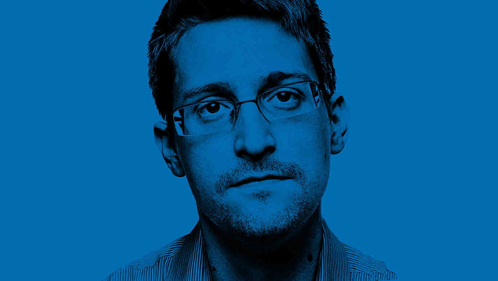 EUA processam Snowden pela publicação de suas memórias, Internacional