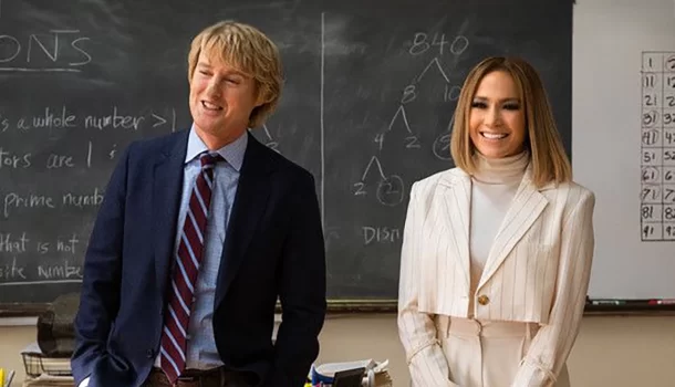 Comédia romântica com Jennifer Lopez e Owen Wilson na Netflix é a escolha perfeita para uma tarde ou noite de domingo