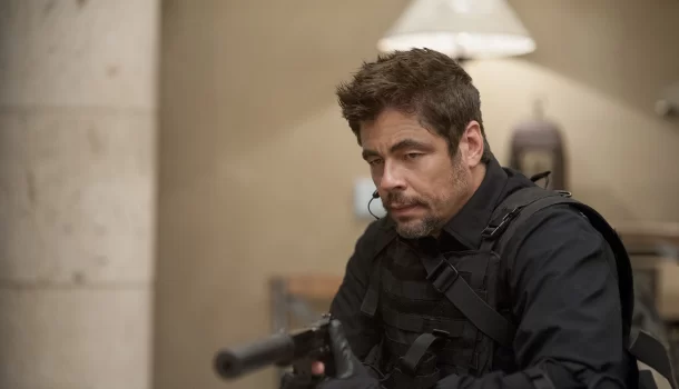 Indicado a 3 Oscars, suspense policial com Benicio Del Toro está na Netflix