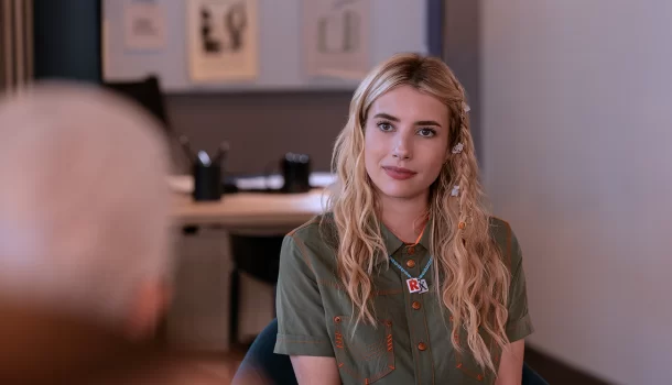 Leve e bobinha, comédia romântica com Emma Roberts, no Prime Video, vai te fazer esquecer dos problemas