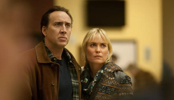 Baseado em história de crimes reais aterrorizantes, filme com Nicolas Cage e John Cusack, na Netflix, vai te deixar impactado