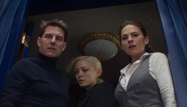 Filme alucinante com Tom Cruise e Rebecca Ferguson na Netflix vai fazer seu coração sair pela boca