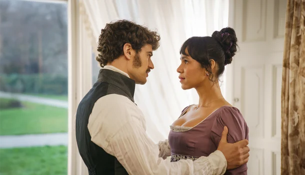 Romance perfeito para quem ama Jane Austen e “Bridgerton”, filme acaba de chegar na Netflix e já ocupa o Top 10 mundial