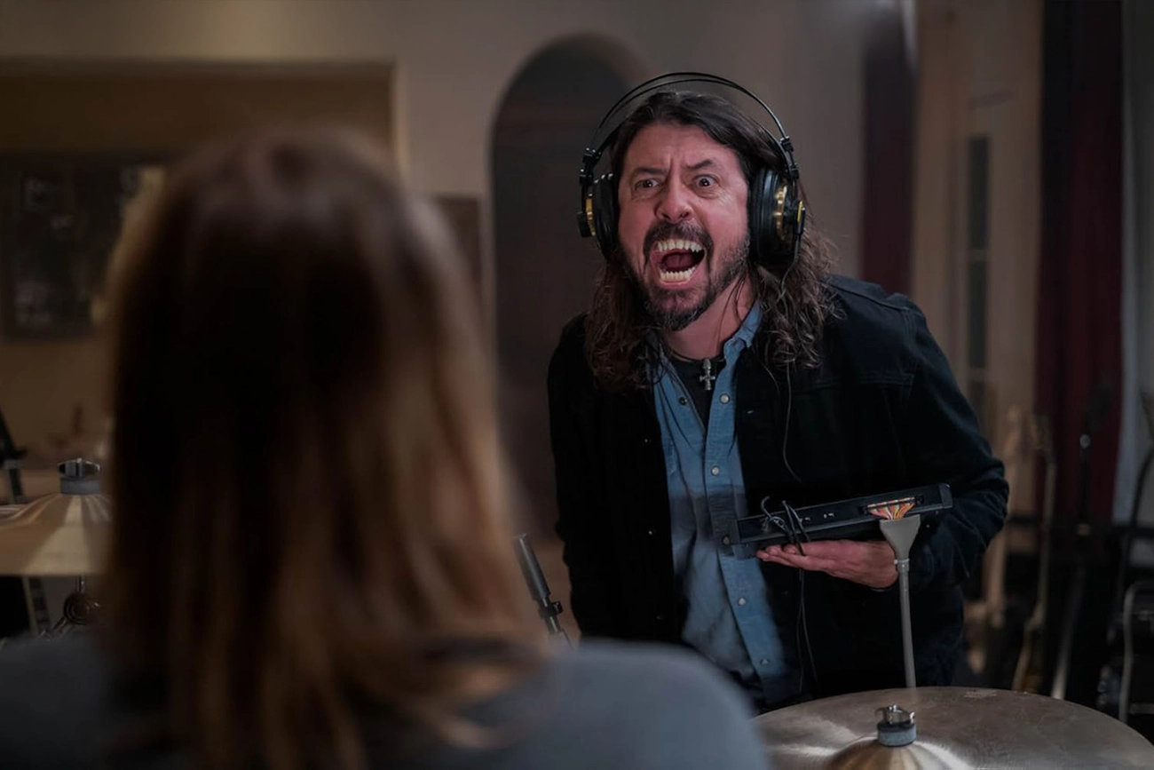 O filme que é uma grande bobagem, mas que todos os fãs do Foo Fighters deveriam assistir na Netflix