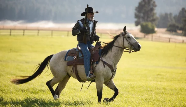 A série de faroeste mais premiada da história retorna à Netflix com uma nova temporada que vai prender você em casa neste fim de semana