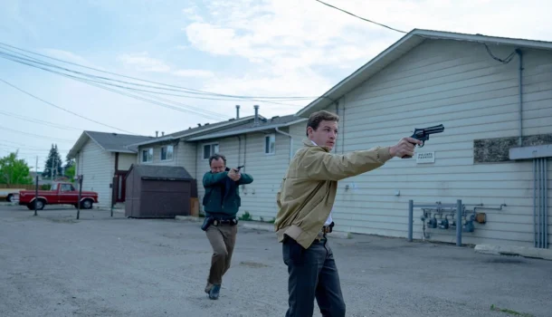 O suspense de ação mais eletrizante de 2025 chegou ao Prime Video — estrelado por Tye Sheridan e Jude Law